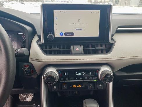 Used 2023 Toyota RAV4 XLE image 16