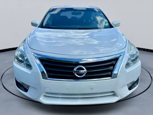 Used 2013 Nissan Altima 2.5 SV FWD image 8