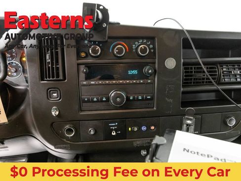 Used 2021 Chevrolet Express 2500 RWD image 11