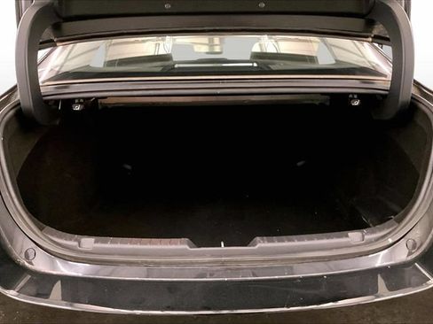 Used 2022 MAZDA MAZDA3 s FWD image 33