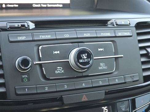 Used 2017 Honda Accord Sport image 22