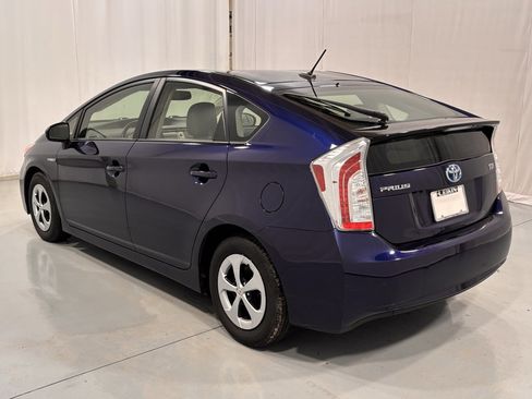 Used 2015 Toyota Prius One image 8