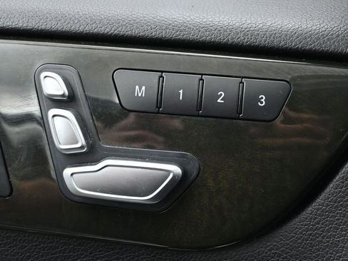 Used 2017 Mercedes-Benz GLS 550 4MATIC image 48