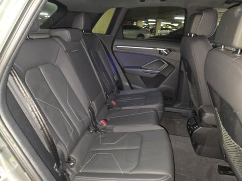Used 2023 Audi Q3 2.0T Premium Plus w/ Premium Plus Package AWD/4WD image 12