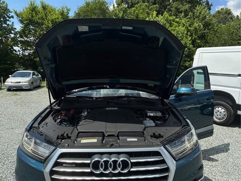 Used 2019 Audi Q7 3.0T Premium Plus w/ Premium Plus Package AWD/4WD image 14