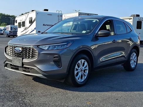 Used 2023 Ford Escape Active AWD/4WD image 6