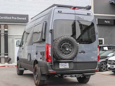 Used 2023 Mercedes-Benz Sprinter 2500 image 12