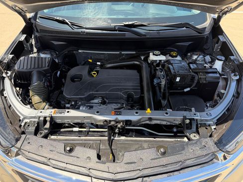 Used 2023 Chevrolet Equinox LS w/ LS Convenience Package FWD image 30