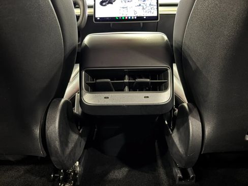 Used 2021 Tesla Model 3 Standard Range RWD image 23