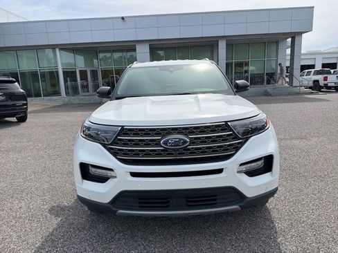 Used 2022 Ford Explorer King Ranch image 2