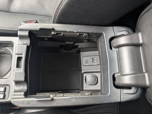 Used 2015 Subaru Crosstrek 2.0i Limited image 31