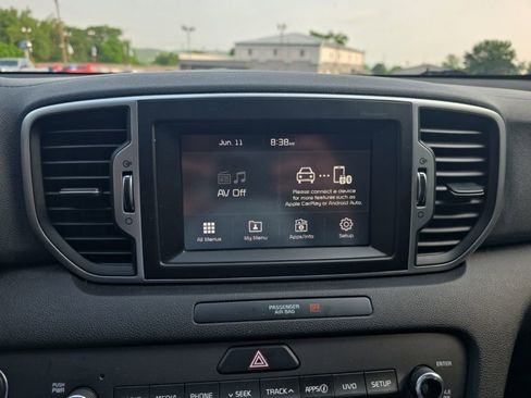 Used 2017 Kia Sportage EX FWD image 19