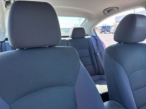 Used 2014 Chevrolet Cruze LT w/ All-Star Edition image 21