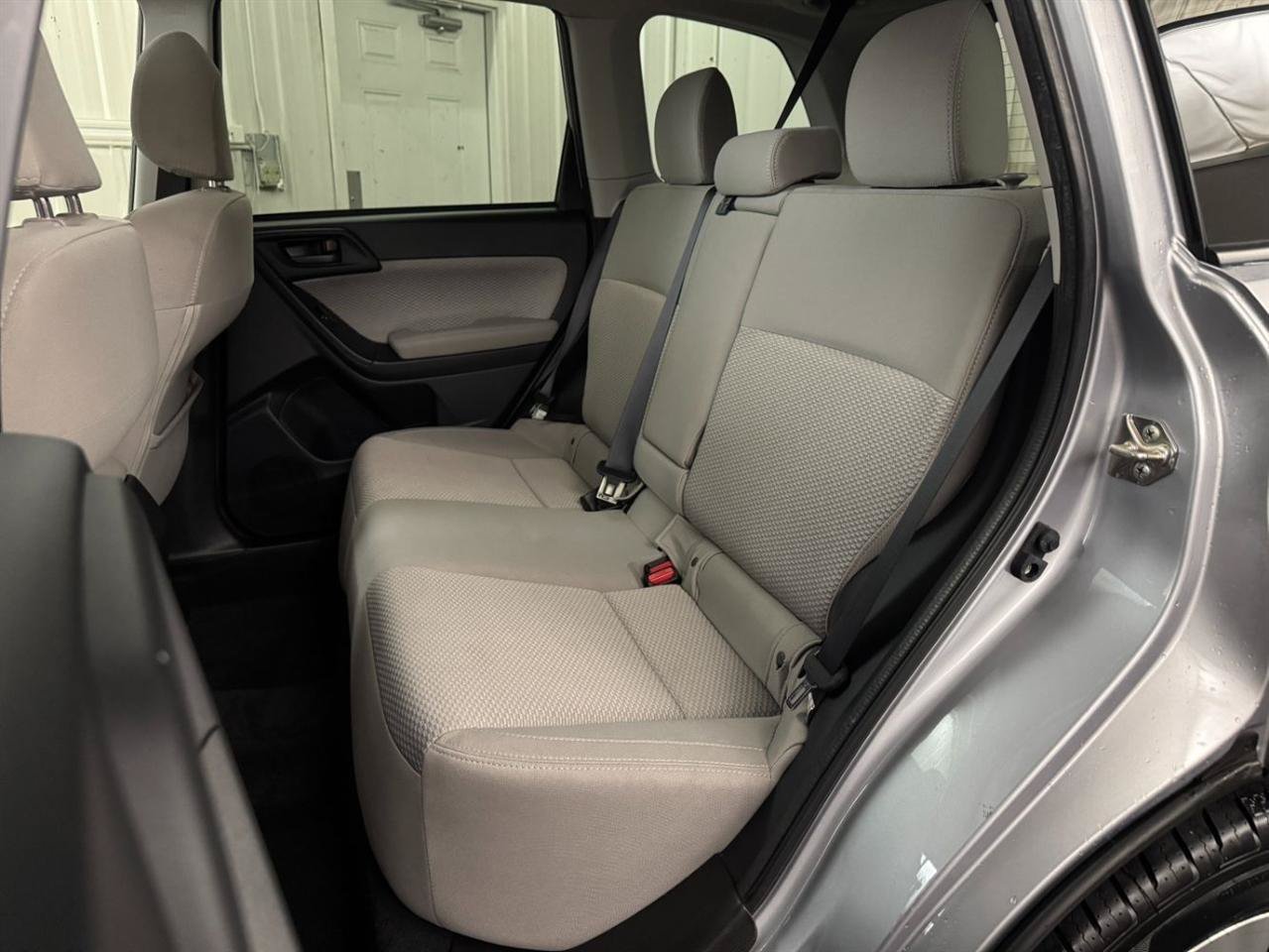 Used 2017 Subaru Forester 2.5i Premium w/ All-Weather Package AWD/4WD image 8