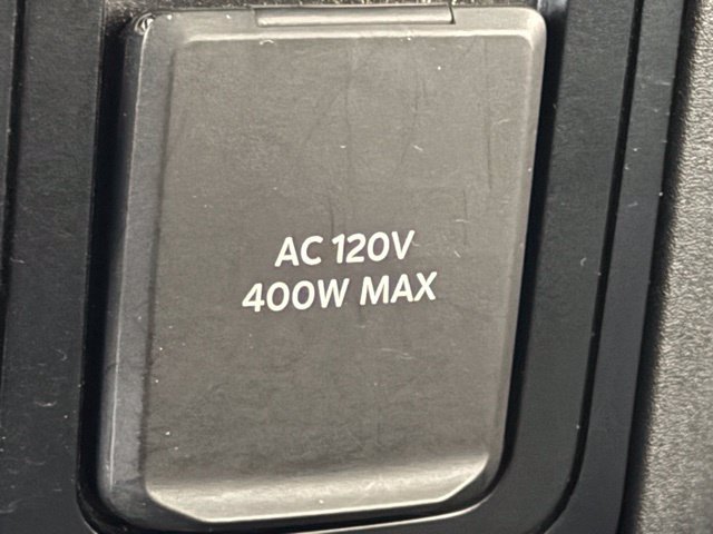 Used 2023 Ford F250 XLT AWD/4WD image 12