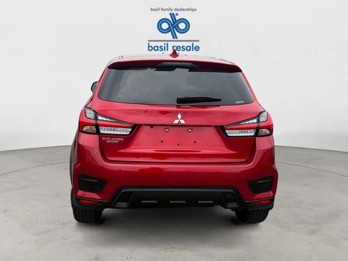 Used 2026 Mitsubishi Outlander Sport ES AWD/4WD image 5
