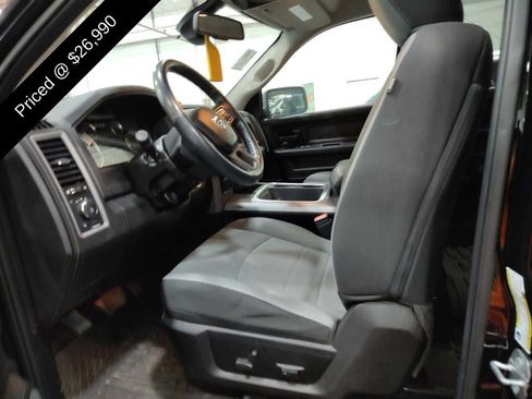 Used 2022 RAM 1500 Express w/ Wheel & Sound Group AWD/4WD image 4