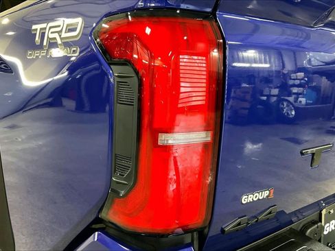 Used 2025 Toyota Tacoma TRD Off-Road w/ TRD Off Road Upgrade Package image 28