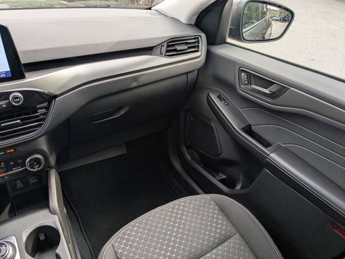 Used 2024 Ford Escape Active image 17