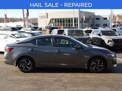 Certified 2025 Nissan Sentra SV image 11