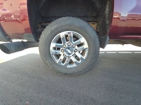 Used 2016 Chevrolet Silverado 3500 High Country w/ Duramax Plus Package AWD/4WD image 12