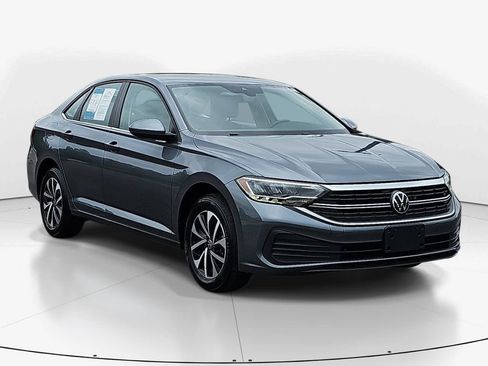 Used 2024 Volkswagen Jetta S FWD image 3