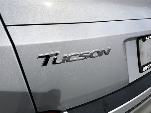 Used 2017 Hyundai Tucson Sport w/ Cargo Package image 9