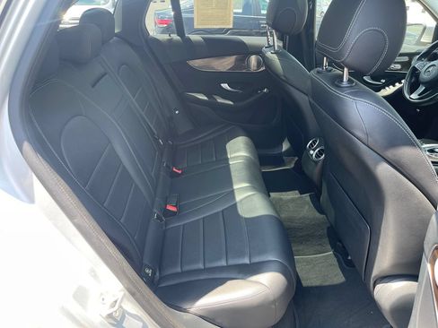 Used 2016 Mercedes-Benz GLC 300 4MATIC w/ Multimedia Package image 20