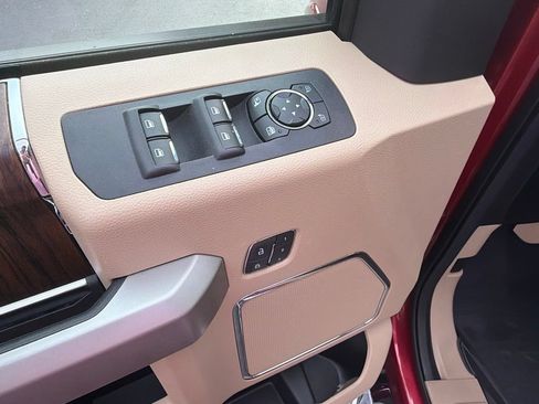 Used 2018 Ford F150 Lariat AWD/4WD image 12