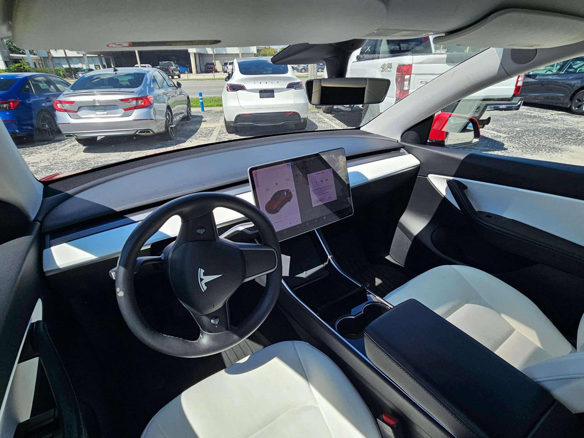 Used 2021 Tesla Model Y Long Range AWD/4WD image 13