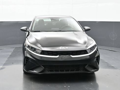 Used 2024 Kia Forte LX FWD image 7