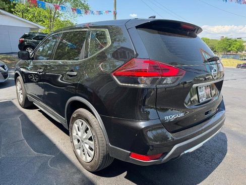 Used 2020 Nissan Rogue S FWD image 6