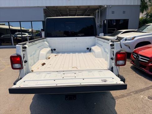 Used 2022 Jeep Gladiator Sport w/ Trailer Tow Package AWD/4WD image 24