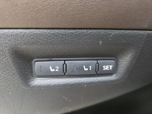 Used 2016 Nissan Murano Platinum w/ Platinum Technology Package AWD/4WD image 33