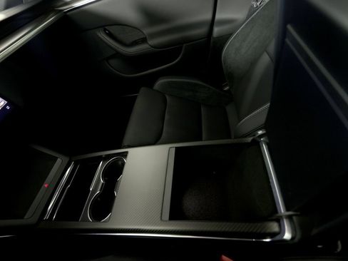 Used 2025 Tesla Model S Plaid image 38