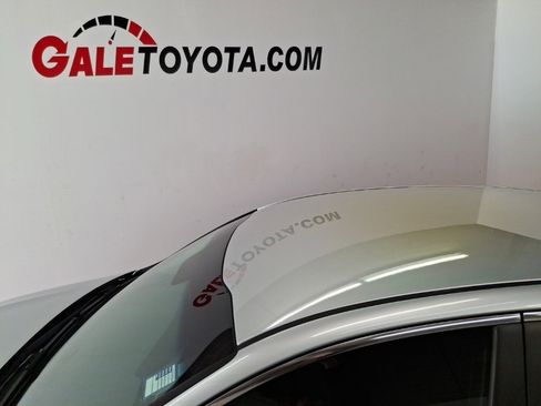 Used 2018 Kia Optima LX w/ 17" Alloy Wheels Package image 6