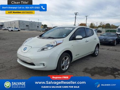 Used 2011 Nissan Leaf SL image 3