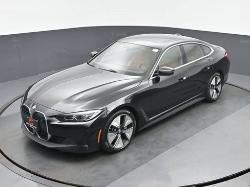 Used 2024 BMW i4 xDrive40i w/ Premium Package AWD/4WD image 35