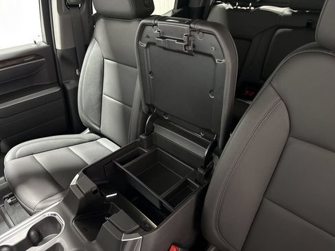 New 2026 GMC Sierra 1500 Elevation w/ Elevation Premium Package AWD/4WD image 36
