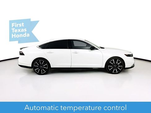 Certified 2024 Honda Accord Touring image 9