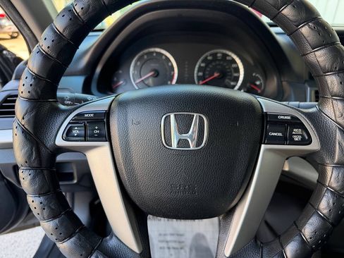 Used 2012 Honda Accord LX image 21
