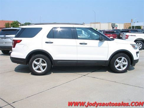 Used 2018 Ford Explorer 4WD image 33