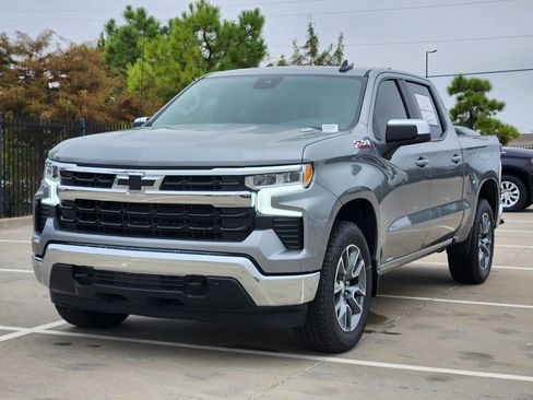 New 2026 Chevrolet Silverado 1500 LT image 2