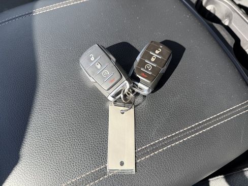 Used 2023 RAM 1500 Big Horn image 33