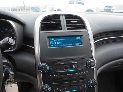 Used 2016 Chevrolet Malibu LS image 22