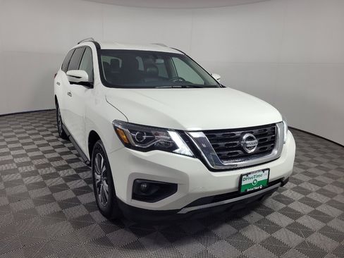 Used 2020 Nissan Pathfinder SL AWD/4WD image 13