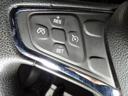 Used 2019 Chevrolet Cruze LS w/ LS Convenience Package image 19