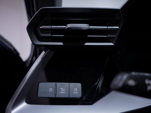 Used 2023 Audi A3 2.0T Premium w/ Convenience Package image 18