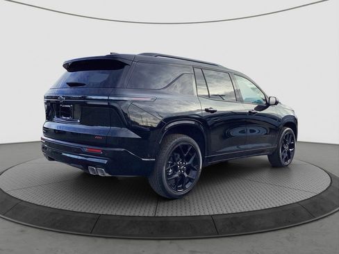 New 2026 Chevrolet Traverse RS w/ LPO, Floor Liner Package image 7