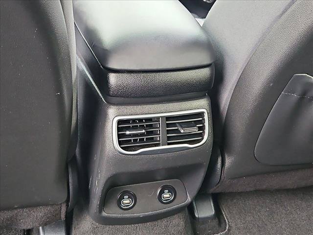 Used 2021 Hyundai Santa Fe SEL w/ Convenience Package FWD image 16